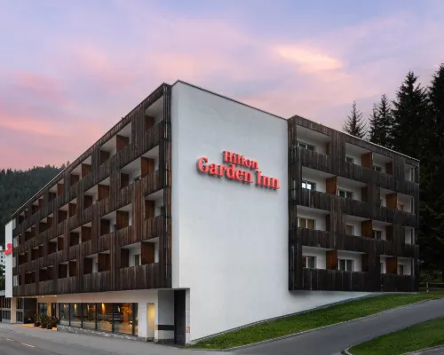 Hilton Garden Inn Davos Hotels near Pischabahn