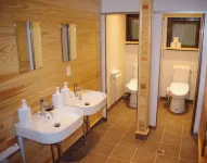 Marugame Guest House Welkame - 2 Sao