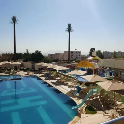 Hotel Hocine - 4-Star