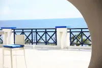 Thunderbird Resorts - Poro Point - 5-Star