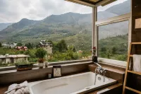 The Voyage Resort, Manali - Mountain view