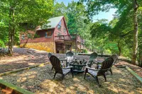 Ellijay Cabin Hot Tub, Mtn Views & Game Room - 3 stjerner