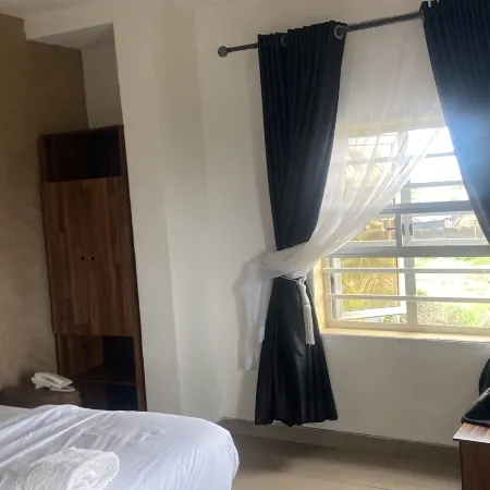 Wimpy hotel and suite beachfront