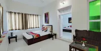 Hotel Karnavati - 3-Star