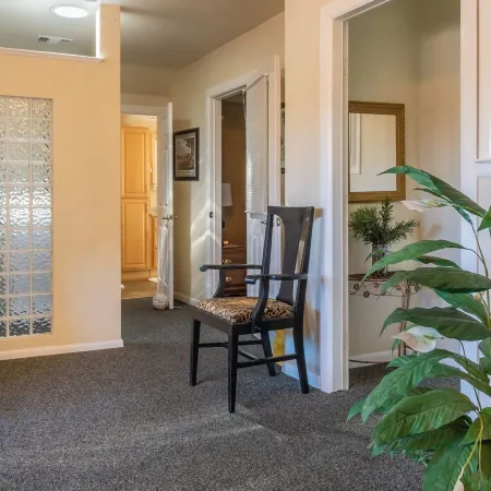 The Penthouse by Avantstay Downtown Condo + Cal King Beds Historic Bates Plaza, Paso Robles