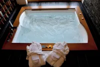 The Dom Hotel Saas-Fee by Dorint - جاكوزي