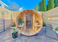 Private Retreat Buyout Sleeps 16 Spa 4 Units - 3-Star