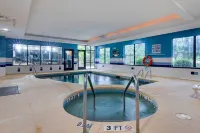 Comfort Suites Near Mcas Beaufort - Hot Tub