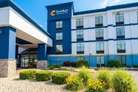 Comfort Inn & Suites Danbury-Bethel - Pet friendly