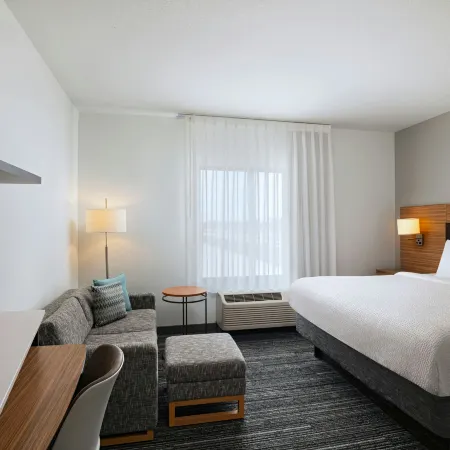 TownePlace Suites Ames Ξενοδοχεία στην πόλη Ames