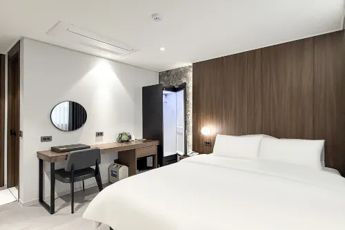 Uljin La Belle Hotel & Spa - 2 ดาว