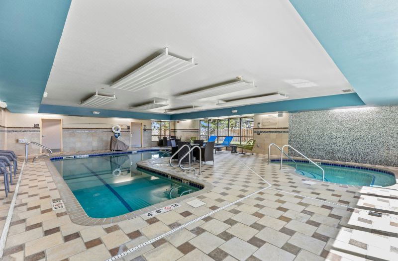 Hampton Inn & Suites Greeley photo 4