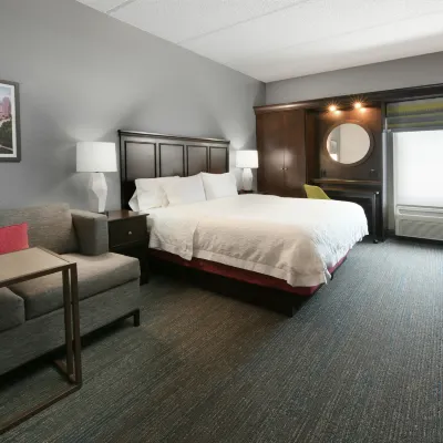 Hampton Inn & Suites Houston Medical Center NRG Hotels near Smith Lands Station