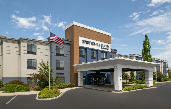 SpringHill Suites Medford