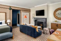 The Louie, A Davenport Hotel, Autograph Collection - Gym