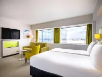 Thon Hotel Brussels City Centre Hotels near Train World