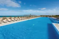 Riu Palace Boavista - All Inclusive - Pools