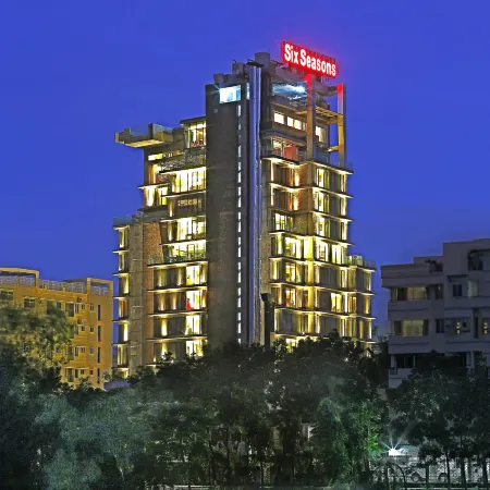 Six Seasons Hotel
