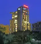 Six Seasons Hotel Hotel in zona Bashundhara City Shopping Complex