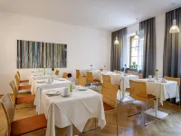 Boutique Hotel Hauser - breakfast