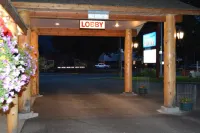 Western Traveller Motel Hotels in Grand Forks