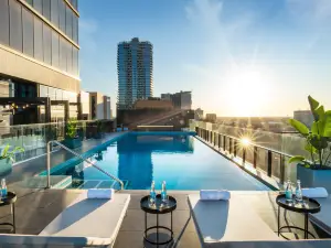 Crowne Plaza ADELAIDE by IHG
