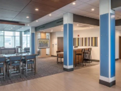 Holiday Inn Express & Suites WEST OMAHA - ELKHORN by IHG Hotels in Elkhorn