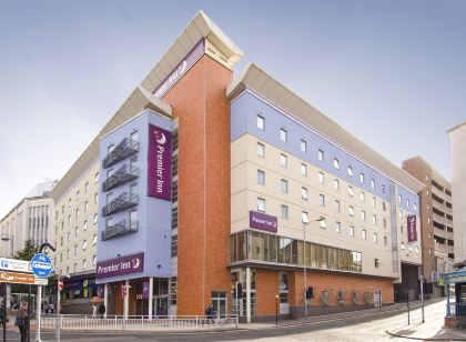 Premier Inn Sheffield City Centre (Angel Street)