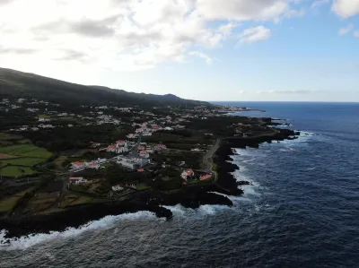 Amazing One Bedroom Apartment with Sea View Hotels near Miradouro São Miguel Arcanjo