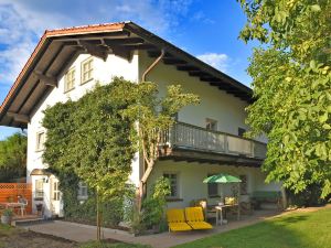 Gemütliche Wohnung in Flussnähe in Regen Bayern