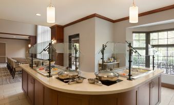 Staybridge Suites Tampa East- Brandon