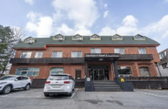 Seorak Hot Spring Mammoth Resotel Hotels near Sinheungsa Temple