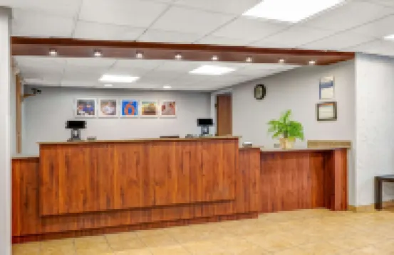 Motel 6 Elk Grove Village, IL - O'Hare