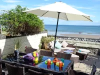 Gone to the Beach - Sea Views Direct Beach Access Hotels in Saundersfoot
