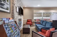 Comfort Inn & Suites Kelso - Longview Hotels in Kelso