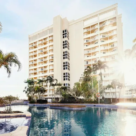 Pullman Cairns International