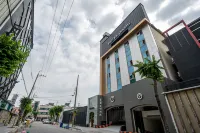 오아시스모텔 실크리버 컨트리클럽 주변 호텔