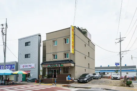 Jecheon Venice Отели в г. Чечхон