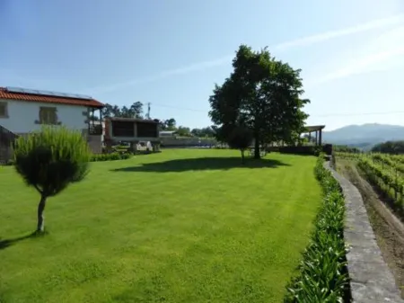 Quinta do Burgo - Nature Hotel Отели в г. Сан-Жуан-ди-Рей