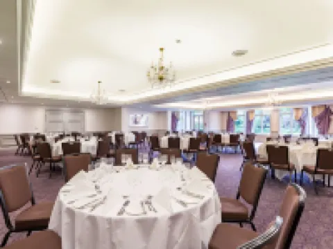 Woodlands Park Hotel Hotels in Elmbridge