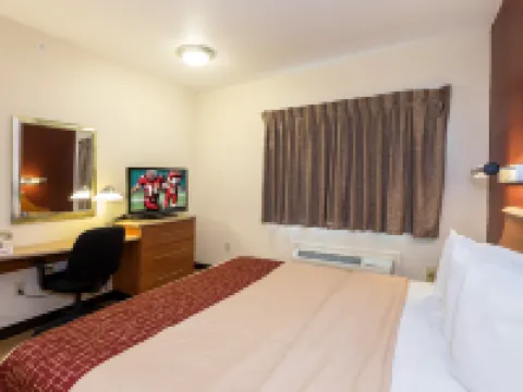 クオリティ イン クイーンズベリー - レイクジョージ エリア クイーンズベリーのホテル