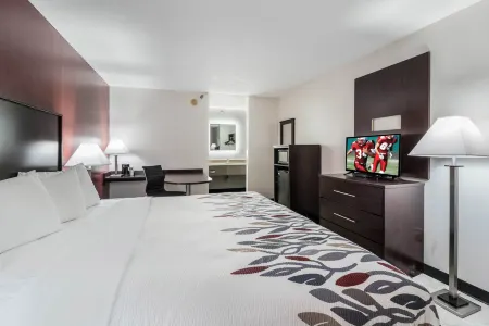 Red Roof Inn Cadiz Отели в г. Кадис