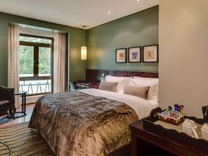 Alliance Hotel by Eagles