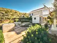 Franka Hotels in Pasman