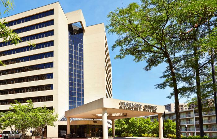 Embassy Suites by Hilton Crystal City National Airport