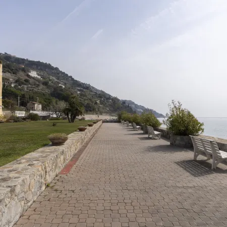 Bella Vista