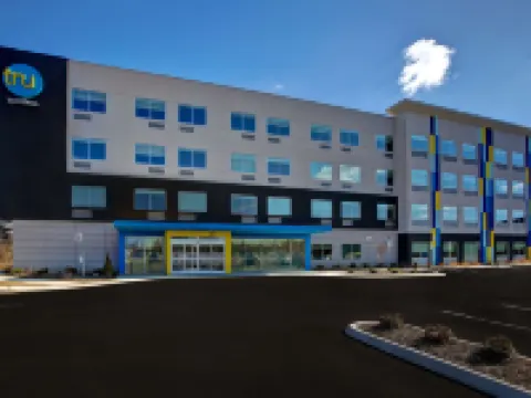 トゥルー バイ ヒルトン アルコア ノックスビル エアポート アルコアのホテル