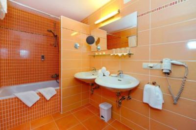 Suite With Balcony König Photo