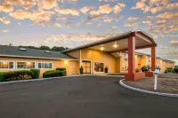 Quality Inn & Suites Albany Corvallis - Pysäköinti