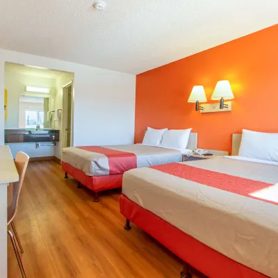 Motel 6 Phoenix, AZ - Airport - 24th Street Hotels near Ballet Arizona